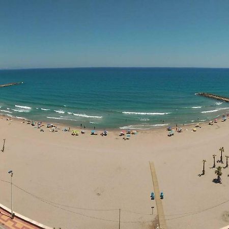 Apartment First Line Beach Кампелло Экстерьер фото